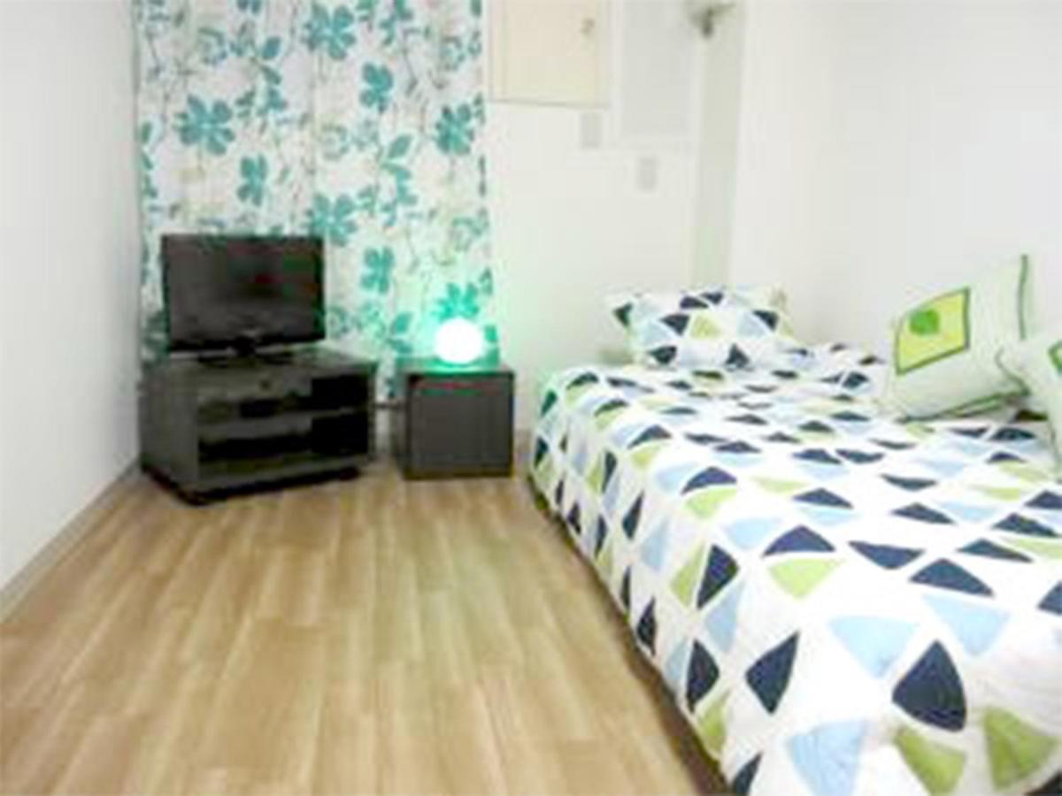 Guest House Fukutomi - Female Only Наха Экстерьер фото